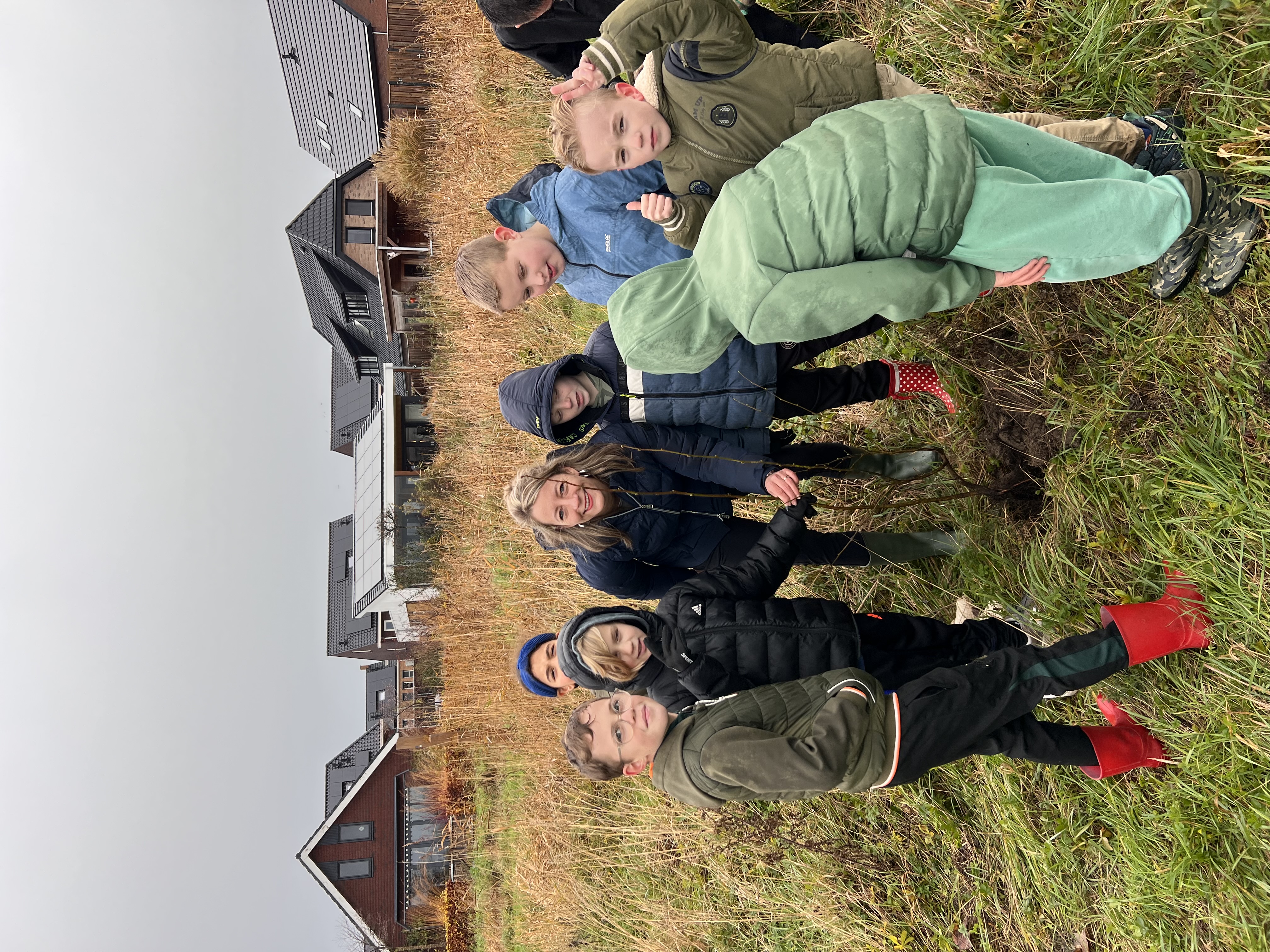 Boomfeestdag speeltuin groep 6 basisschool De Grienden 2 Boomfeestdag speeltuin groep 6 basisschool De Grienden 2